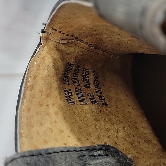 VERY Volatile Los Angeles Fringed Leather Ankel Boots or Booties Western 7.5 - Picture 8 of 8